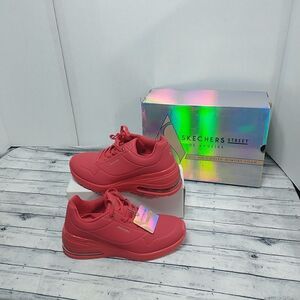 Skechers Million Air Elevated Air 155401 Red Sneaker Women’s SZ 9.5 New With Box